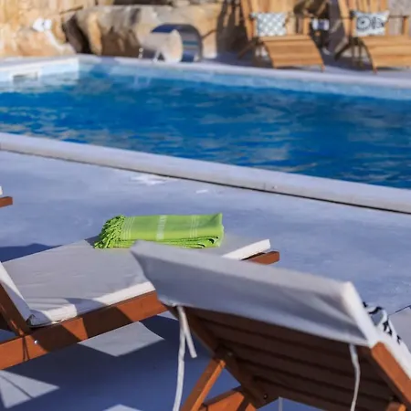 Poolside Oasis Villa Podstrana